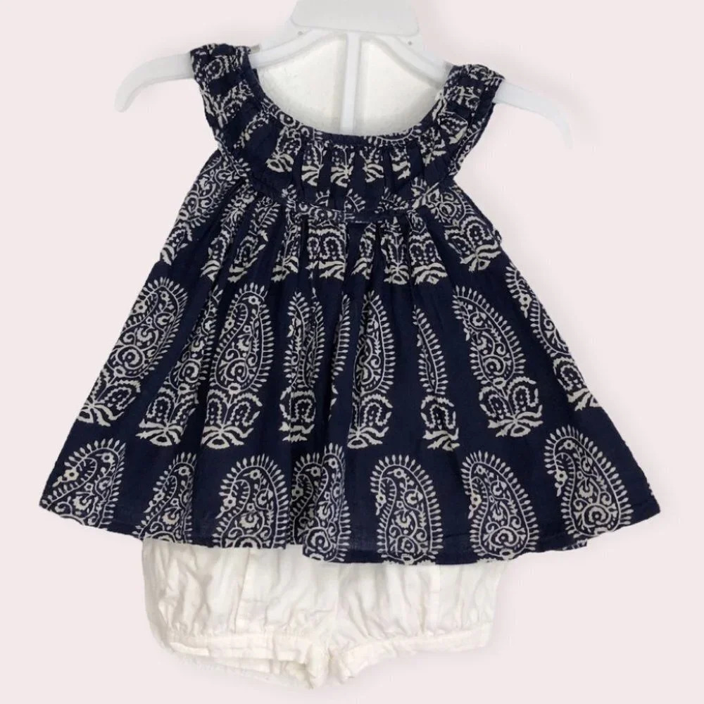 Shorts outfit Peek sleeveless blouse navy and H&M shorts white‎ size 6-12 months